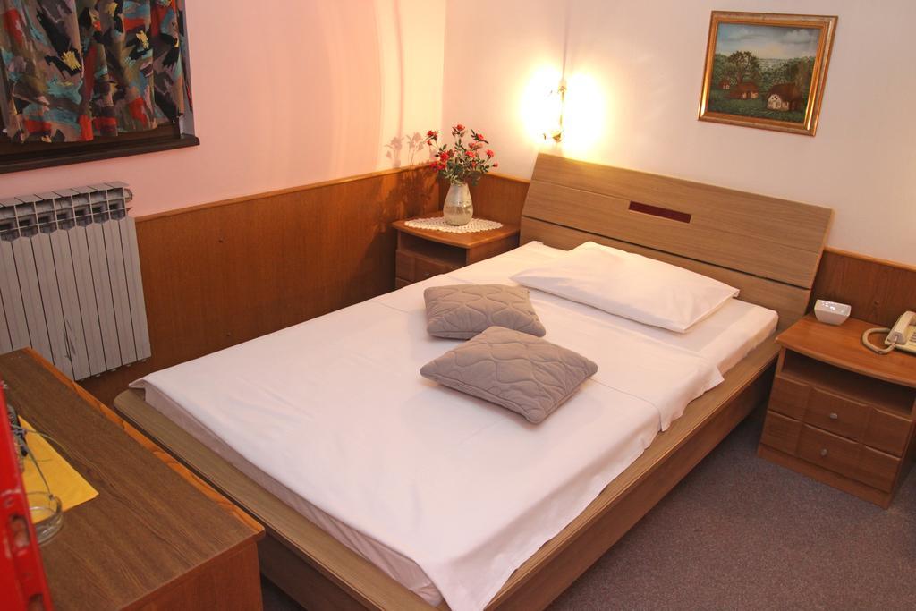 Guest House Royal Čakovec Εξωτερικό φωτογραφία