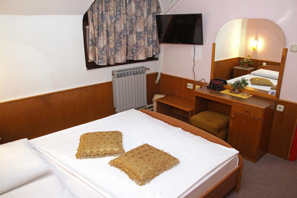 Guest House Royal Čakovec Εξωτερικό φωτογραφία